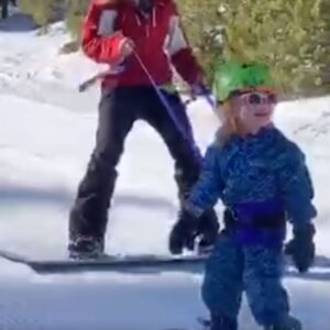 Wee Ski Child Sport Harness Blue with Green - Image 2